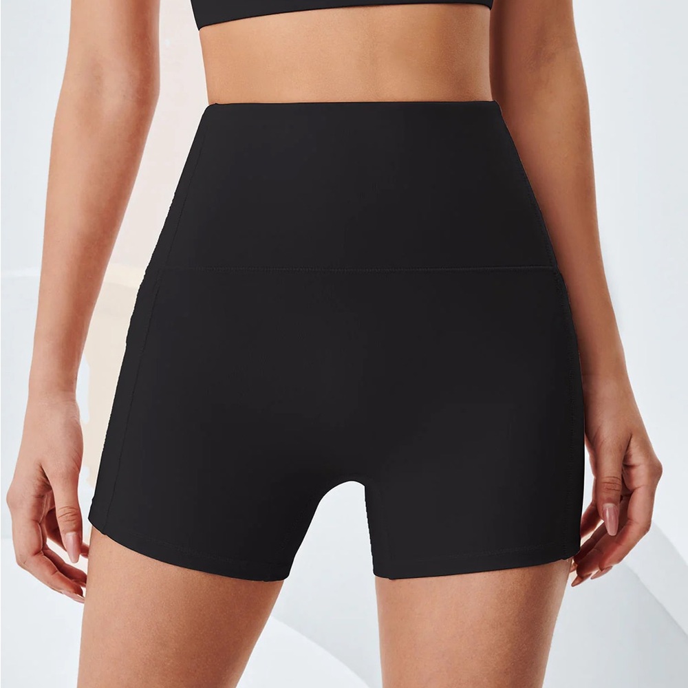 Berlook Activewear Black Workout Shorts With Pockets